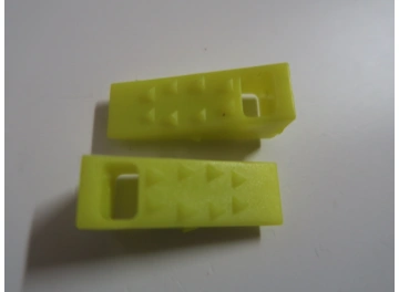 Klínky k poutkám Fischer CORK LITE