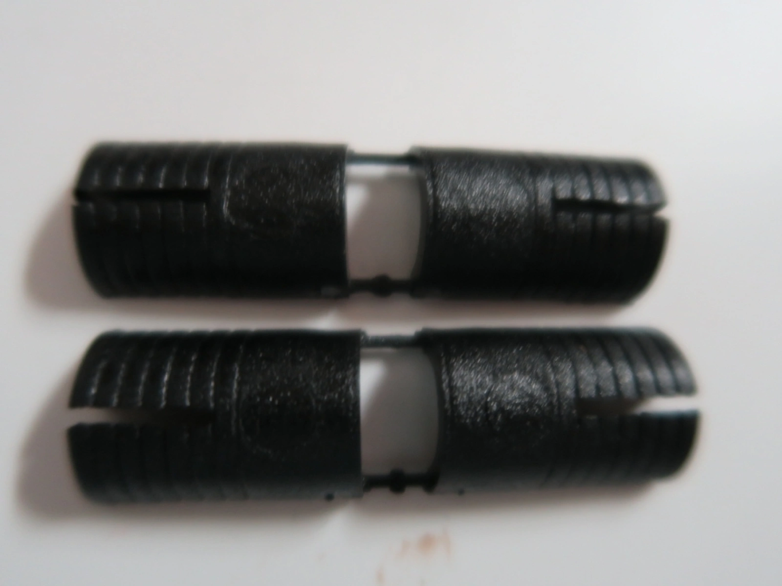 Komperdell závitový šroub k teleskopickým holím - 16mm (kus)