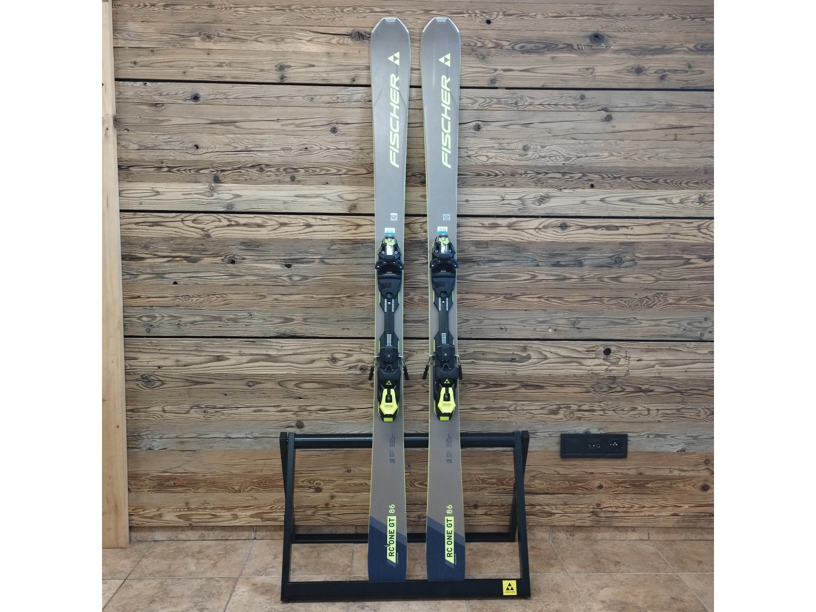 Fischer RC ONE 86 GT MF + RSW 12 PR 23/24
