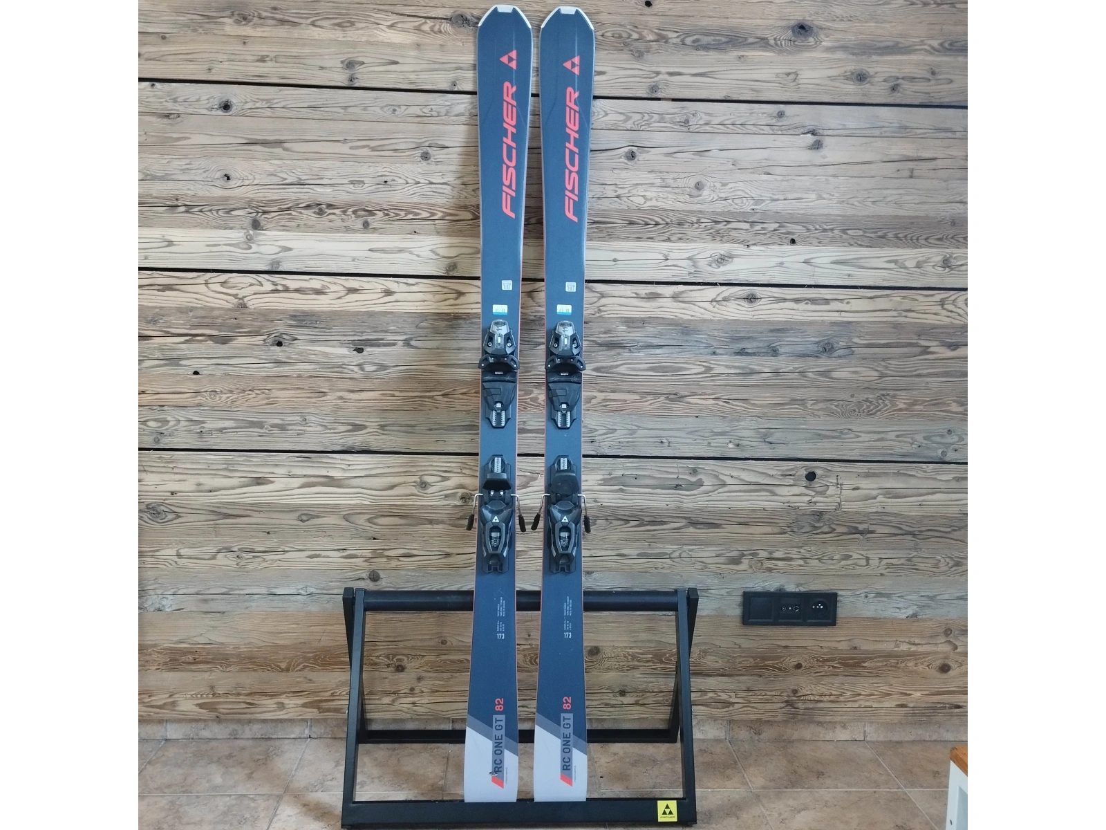 Fischer RC ONE 82 GT TPR + RSW 11 PR 23/24