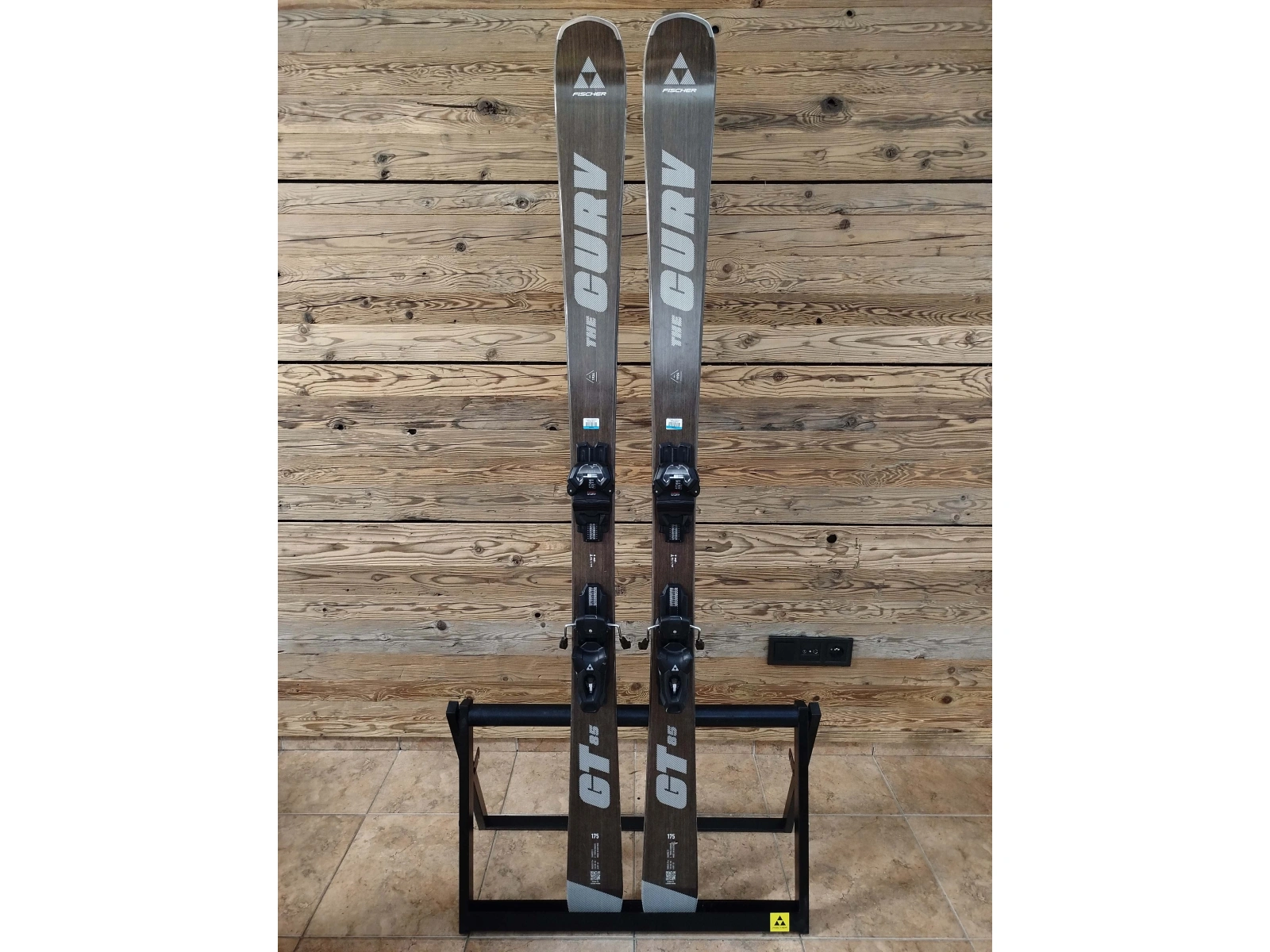 Fischer THE CURV GT 85 + ATTACK LYT 11 24/25