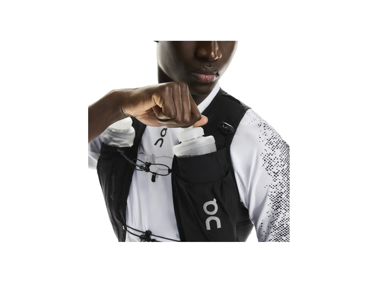 On Ultra Vest Pro