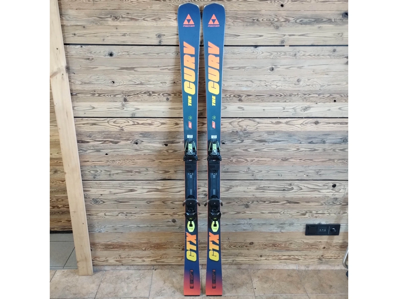 Fischer THE CURV GTX MT + RX 13 PR 25/26