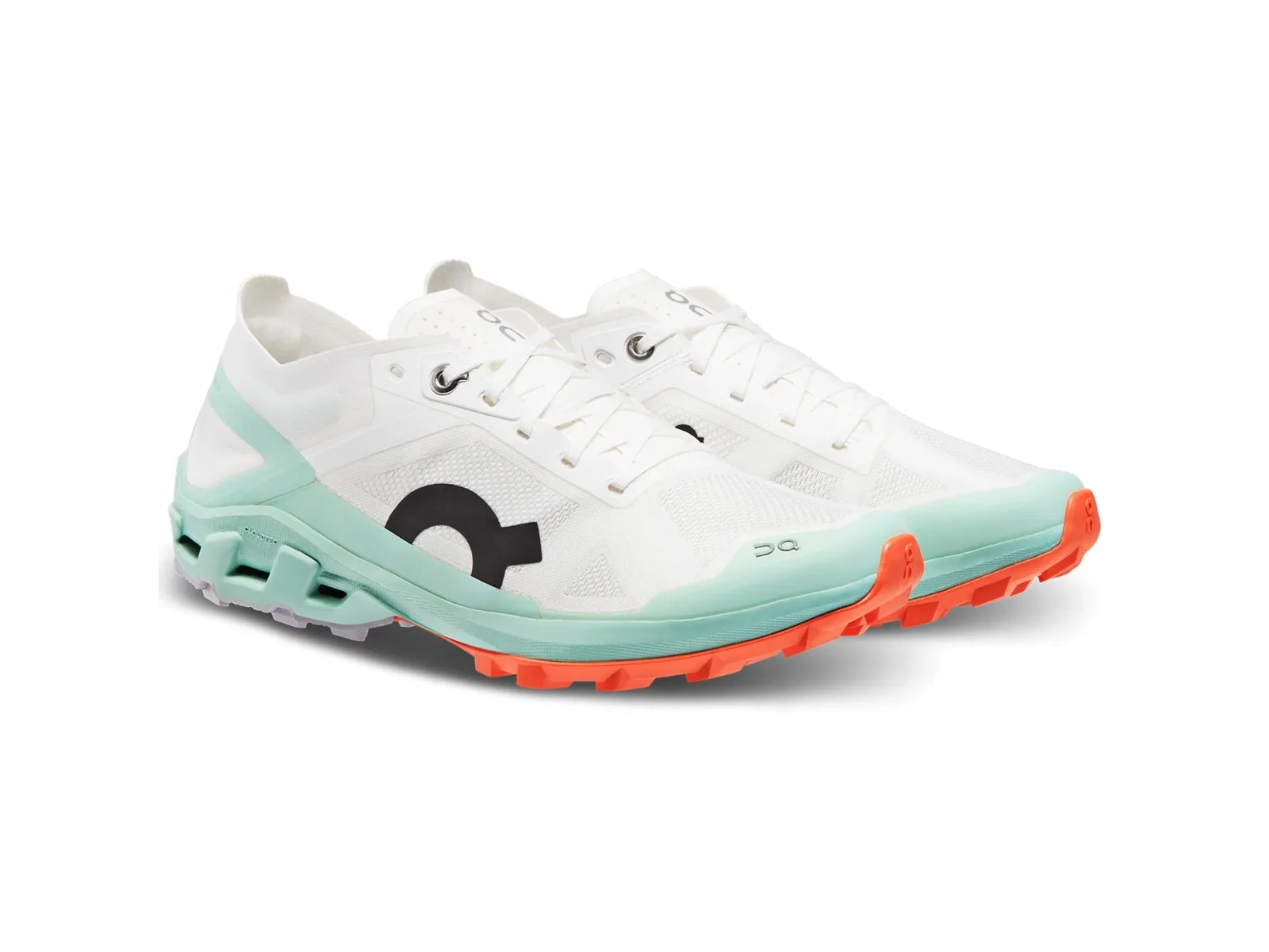 On Cloudventure Peak 3 Undyed /White
