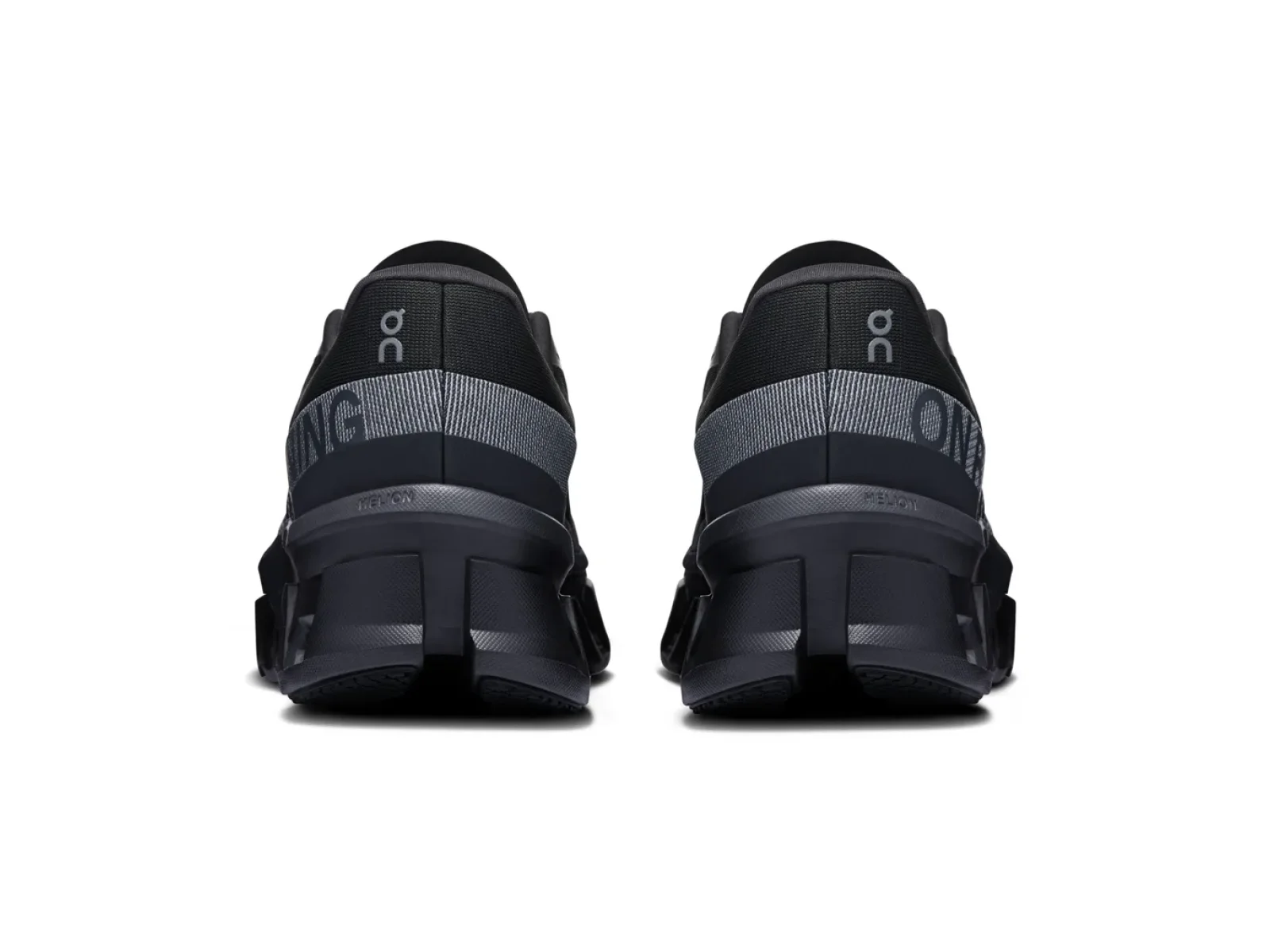 On Cloudmonster 2 Black/Black