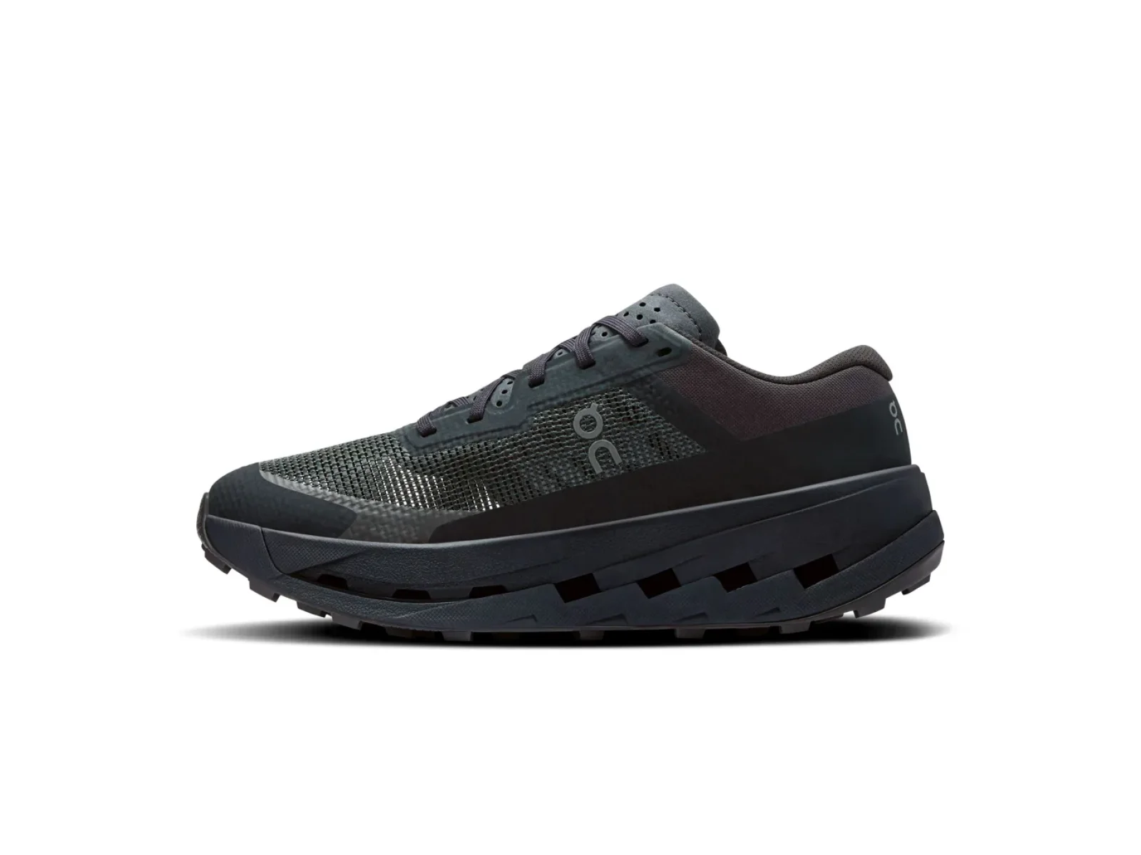 On Cloudultra 3 Black/Black
