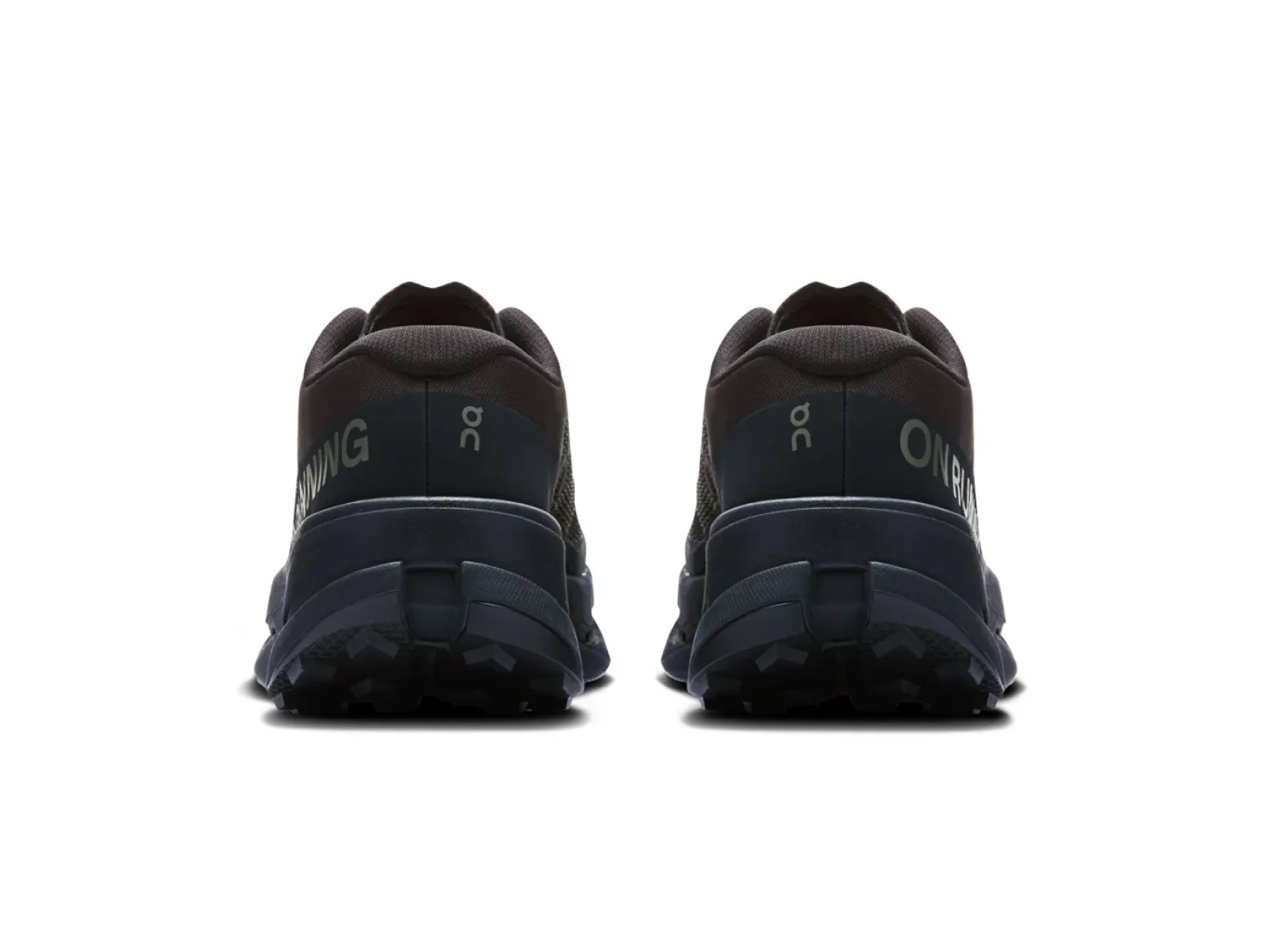 On Cloudultra 3 Black/Black
