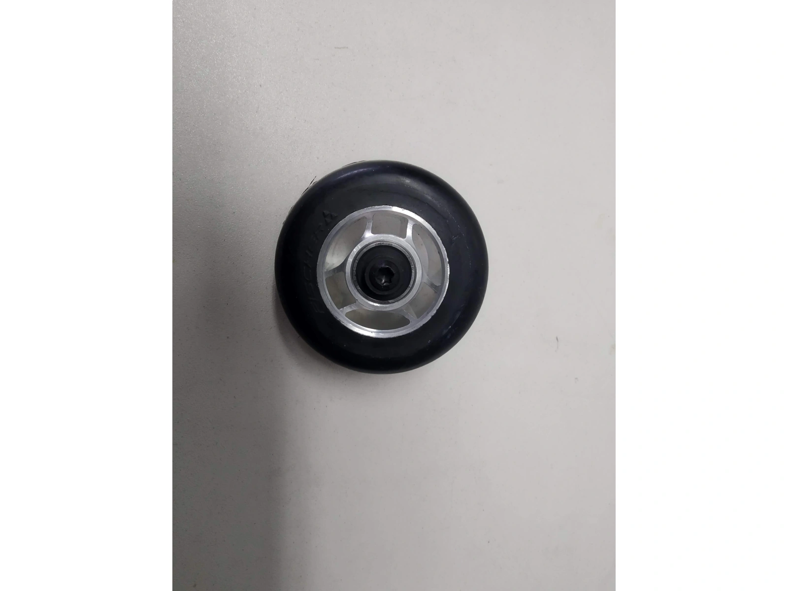 Kolečko Fischer RC CLASSIC 80/38 MED RL