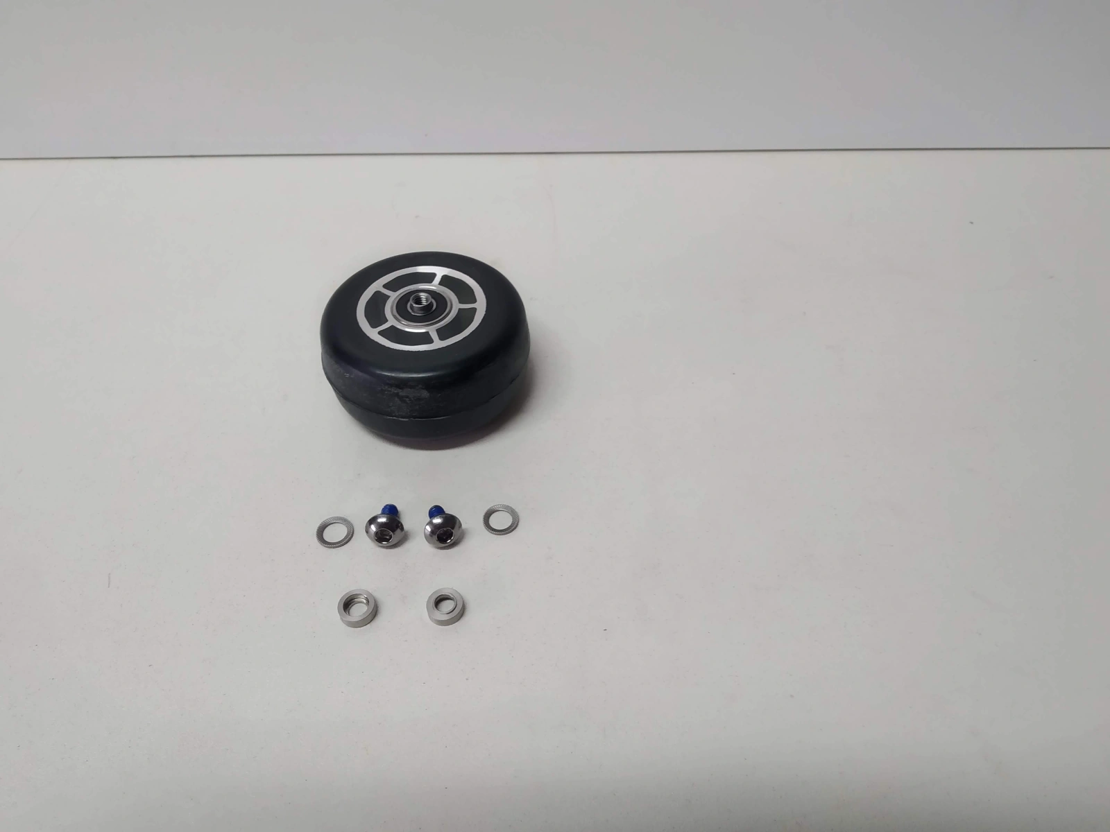 Náhradní kolečko Fischer ROLLER - STD CLASSIC 80/38 FAST se zámkem