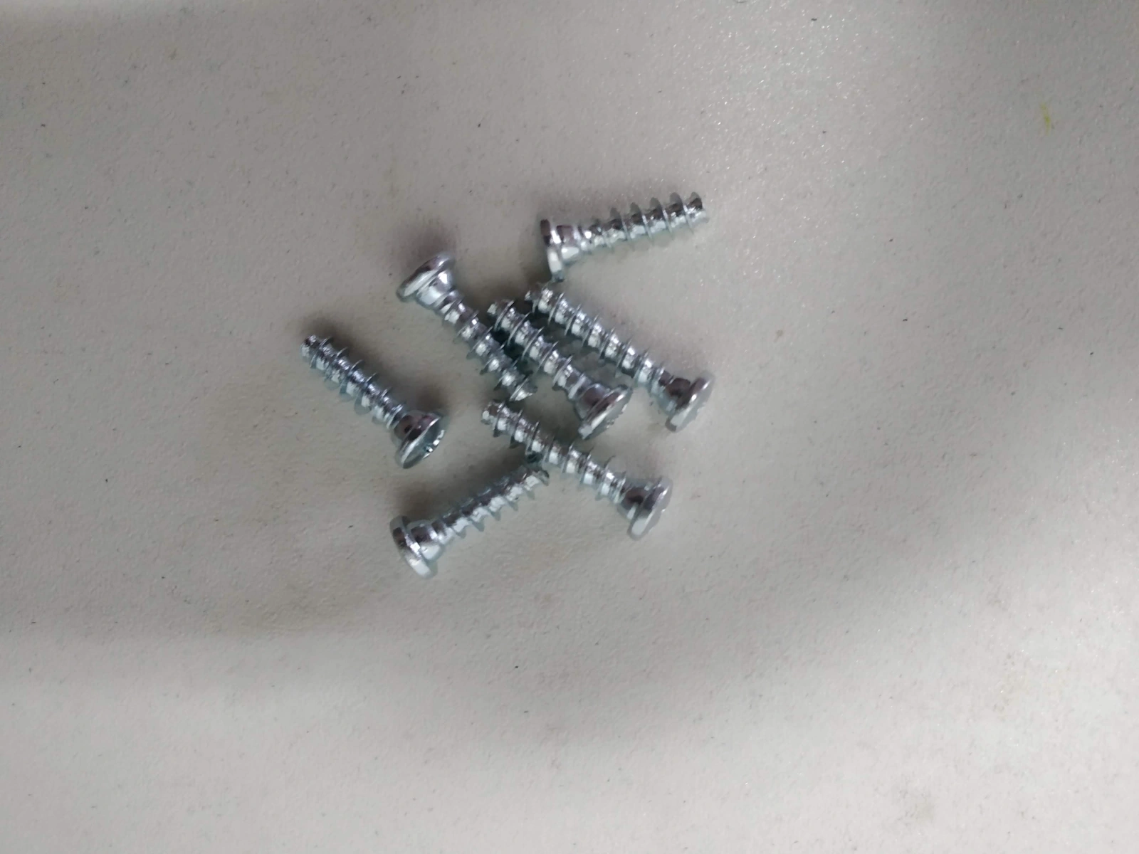 Šrouby na madla pro hole Fischer RC PRO (24 ks)